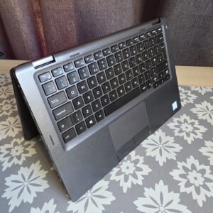 Dell Latitude 5300 2-in-1 Touchscreen Laptop i5 8th Gen 16GB 256GB SSD Win11